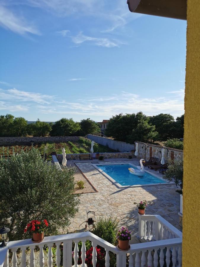 Holiday Home Iva With Pool Sukošan Extérieur photo