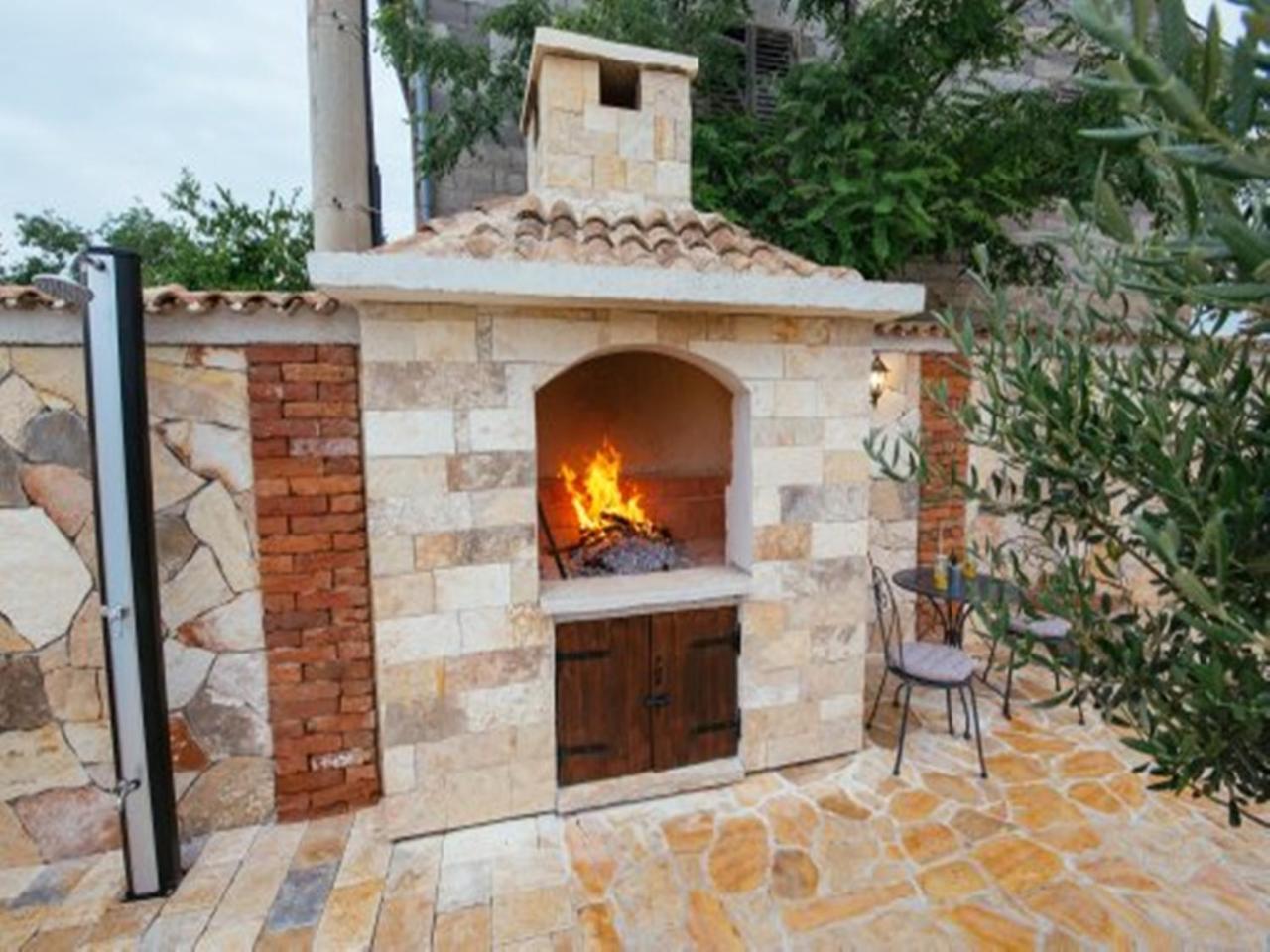 Holiday Home Iva With Pool Sukošan Extérieur photo